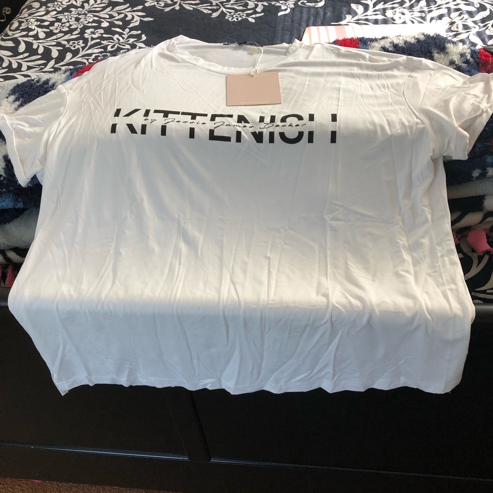 Kittenish Knot Shirt
